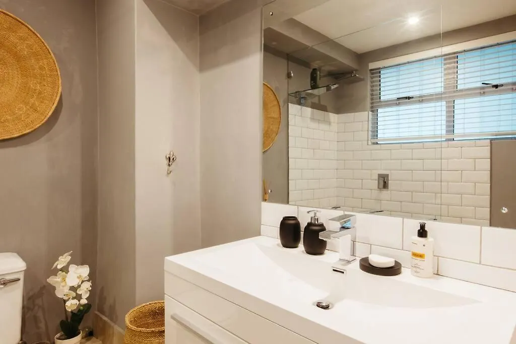 Elegant Apartment With Parking Κέιπ Τάουν 0*,  Νότια Αφρική