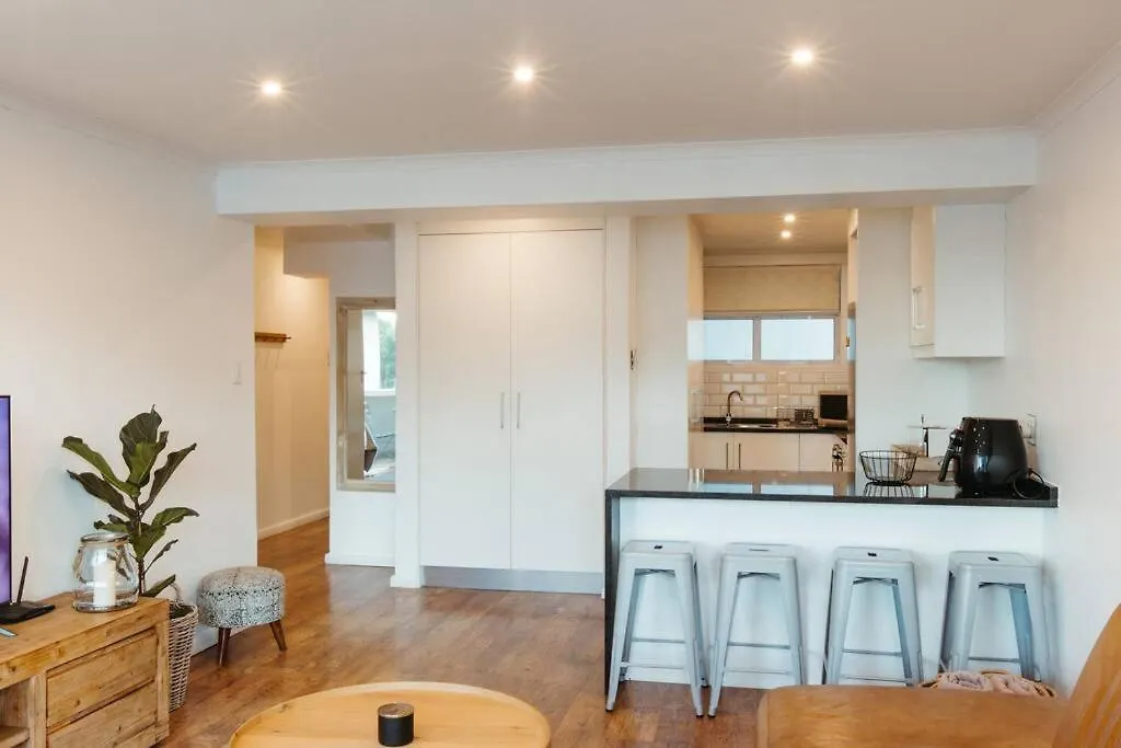 Elegant Apartment With Parking Cape Town Güney Afrika