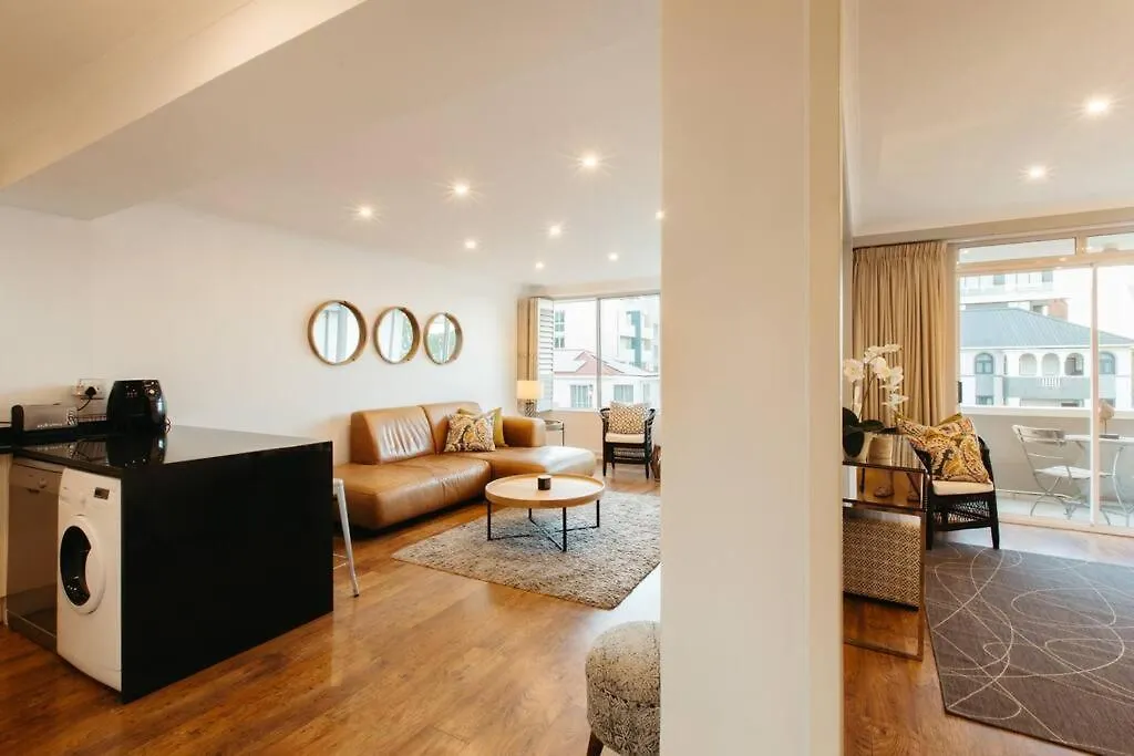 Elegant Apartment With Parking Cape Town Güney Afrika
